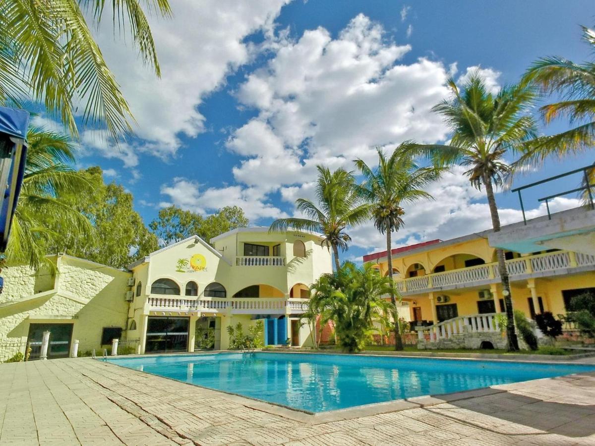 New Park Resort 马哈赞加 外观 照片